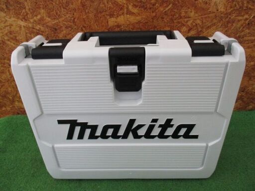 188 充電式インパクトドライバ maktia マキタ TD138DRFX 14.4V 3.0Ah 未使用展示品