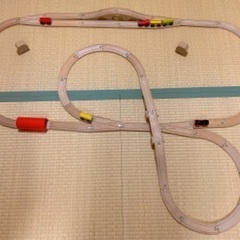 【IKEA】木製おもちゃ レールと列車