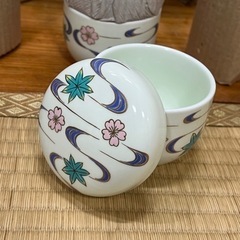 【購入者決定】【有田焼き】【未使用】 茶碗蒸し　器　40個　おまとめ　和皿　和風　和食　桜　紅葉　ホワイト　白　茶碗蒸し器