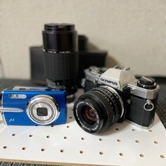 レトロなオリンパス一眼レフ、望遠レンズ