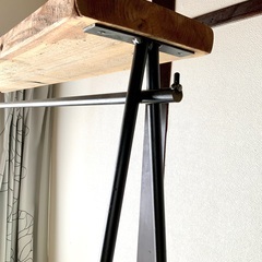 アンティーク風ハンガーラック