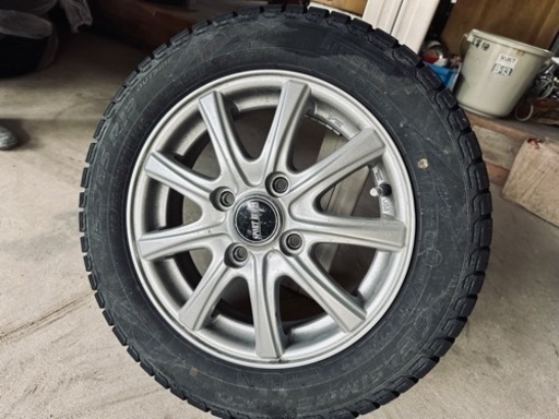 PIRELLI バリ山バリ溝ヒゲ付きスタッドレスタイヤ&ホイール13インチ4本