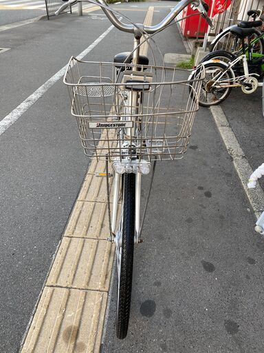 リサイクルショップどりーむ荒田店No.382　自転車　26インチ　パンクしないタイヤ！（後ろのみ）ギア付き！早い者勝ち！