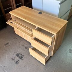 幅110　脚付きリビングキャビネット　天然木脚 収納 木製 棚 引き出し リビングボード　 扉付き　ナチュラル　オーク