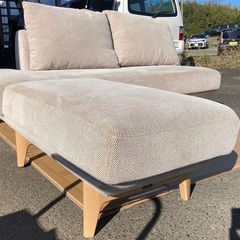 カリモク UU40 クッション2個付アームレススタイル オットマン 組み合わせいろいろ カバーリングタイプ 定価45万円前後