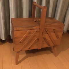 ソーイングボックス　裁縫箱　木製