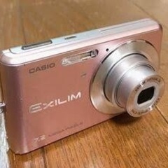 カシオ　デジカメ　EX-Z80