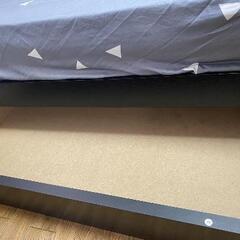 ダブルベットマットレス付き