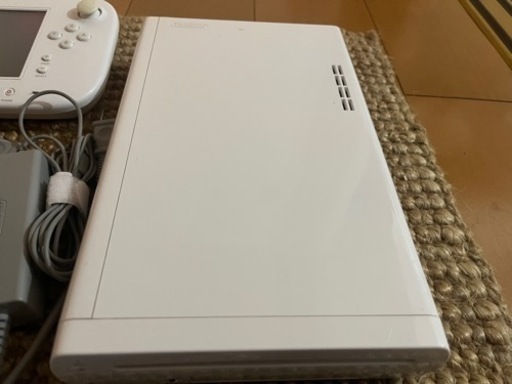 WiiU 32G セット(直接引き取りで2000円引きです！)