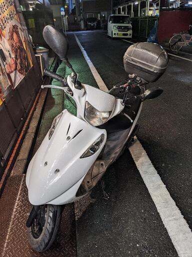 アドレスV125　ホワイト　CF46A