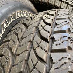 ヨコハマジオランダー３０✕9.5R15LTタイヤ４本