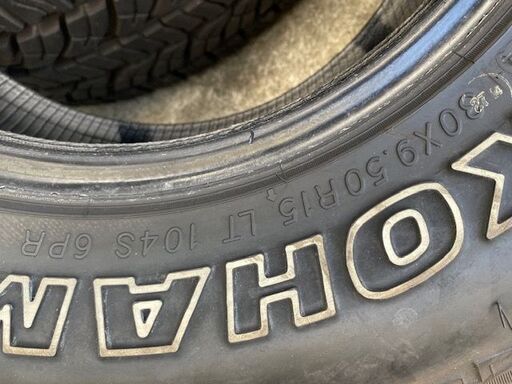 タイヤ、ホイール ヨコハマジオランダー30✕9.5R15LTタイヤ4本