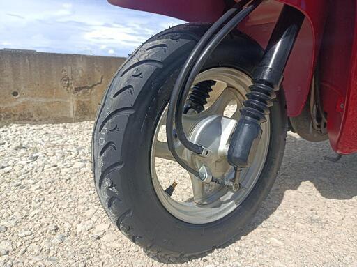ホンダ トゥデイ ワインレッド AF61 フロントタイヤ・グリップ