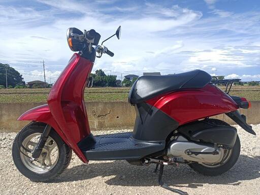 ホンダ トゥデイ ワインレッド AF61 フロントタイヤ・グリップ