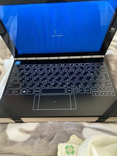 タブレットPC Lenovo yoga book tablet