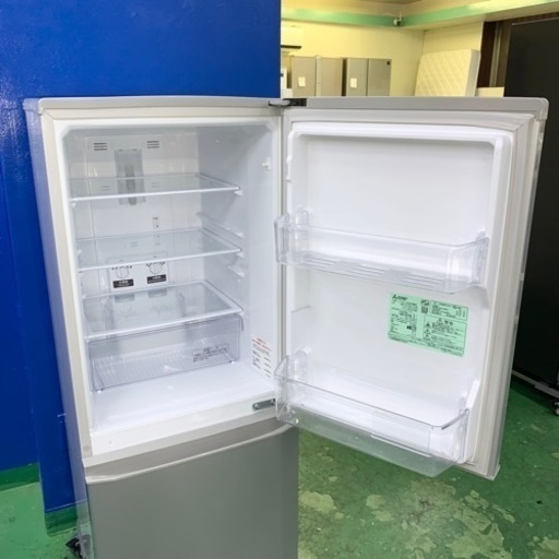 美品 大阪市近郊配送無料 3か月間保証☆配達有り！グランプレ 液晶  