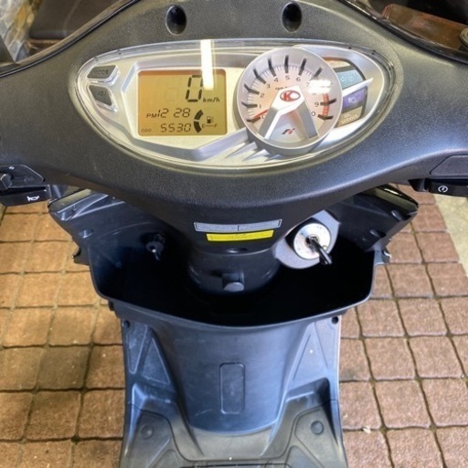 キムコ GP125 黒色 セル始動 実動 バイク 走行距離少ない メットイン
