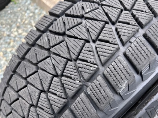 225/65R17 ブリヂストン DM-V2 バリ山 スタッドレス4本 ブリザック CX 
