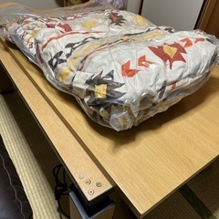 【美品】コタツand掛け布団付