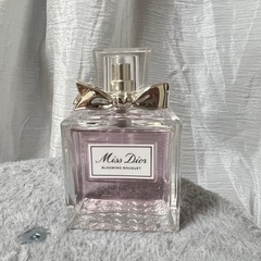 Diorブルーミングブーケ 100ml