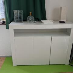 ★LED付き収納家具★自宅でも、飲食店でも使える★