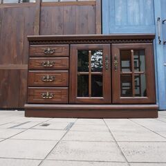 IDF太田長のATLANTA(アトランタ)シリーズのサイドボードです。収納力も