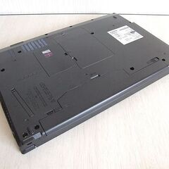 高速SSD240GB搭載 2017年 第六世代 Corei5-6300U 8GB　富士通 LIFEBOOK A576/PX　ノートパソコン （3991）