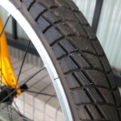 🔹折りたたみ自転車🔹HUMMER(ハマー)6段。ファットタイヤ、人気のイエロー。