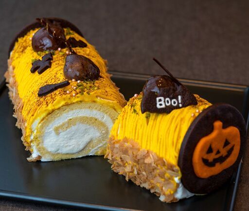 かぼちゃクリームのハロウィンロールケーキ ブルーミントンヒル 旭川のその他の無料広告 無料掲載の掲示板 ジモティー