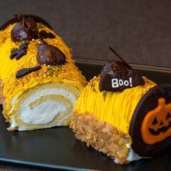  🎃かぼちゃクリームのハロウィンロールケーキ🎃