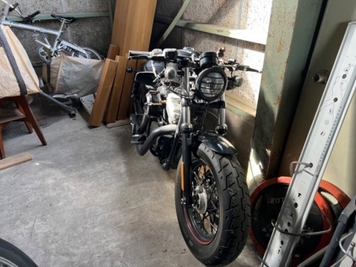 ハーレー　2013年式　XL1200X カスタム多数
