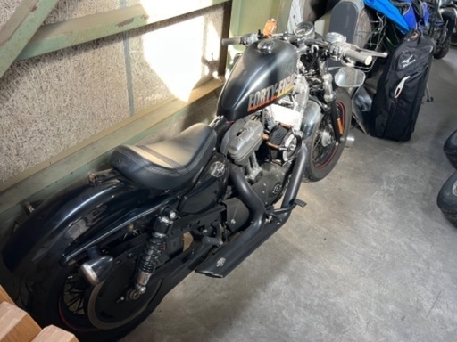 ハーレー　2013年式　XL1200X カスタム多数