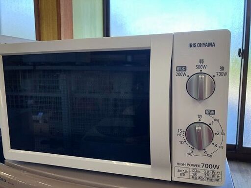 ⑦【鹿児島市リサイクルショップスターズ吉野店】【中古】IRIS OHYAMA アイリスオーヤマ IMB-T174-6-W 電子レンジ 最大700W ホワイト 2017年製