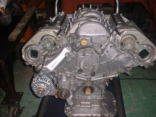 オールド-メルセデス―ベンツE500-500E用リビルトエンジ販売