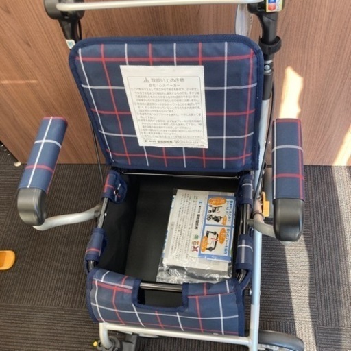 中古品】TacaoF テイコブ ST07 シルバーカー 格子紺色 介護 手押し車