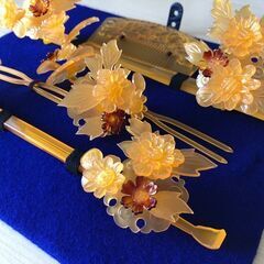 グラデーション有りのべっ甲かんざし、どなたにも合います！。