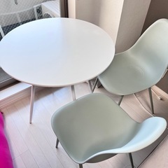 丸テーブル、椅子セット