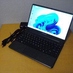 受付終了しました！【極美品】軽量薄型・14”・８GB・256GB...