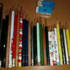 鉛筆 えんぴつ 23本 消しゴムのおまけ付