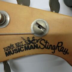 ジモティ来店特価!!　ベース　musicman STINGRAY　　J-1030