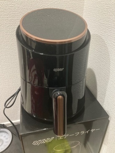 [美品]ノンフライヤー　黒1.5L