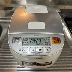 炊飯器(象印NL-BA05型)