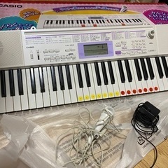 カシオ　電子ピアノ　光ナビ