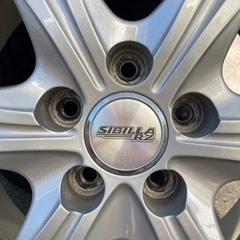 グッドイヤー　スタッドレスタイヤ　195/65R15 ホイール付き5穴