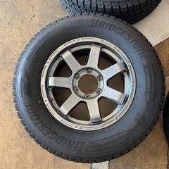 スタッドレス　アルミセット　ランドクルーザープラド150系