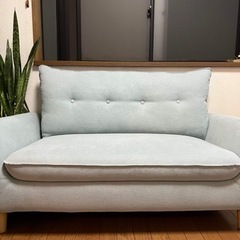 ファブリックソファー