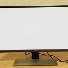 BENQ EW3270U 