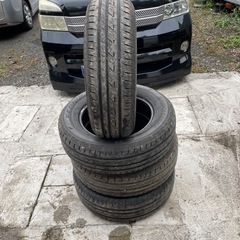 205\\65R16のブリヂストンのバリ山タイヤ