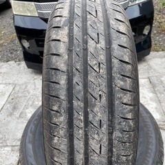 205\\65R16のブリヂストンのバリ山タイヤ