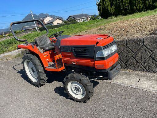 クボタ　トラクター　GL201　７００時間台　部品取り　ジャンク　一応動きます　横転車